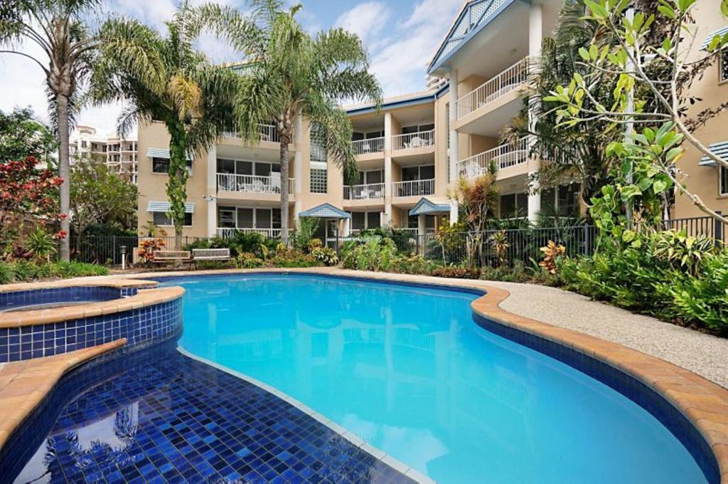 Surfers Beach Holiday Apartments Гоулд Коуст Екстериор снимка