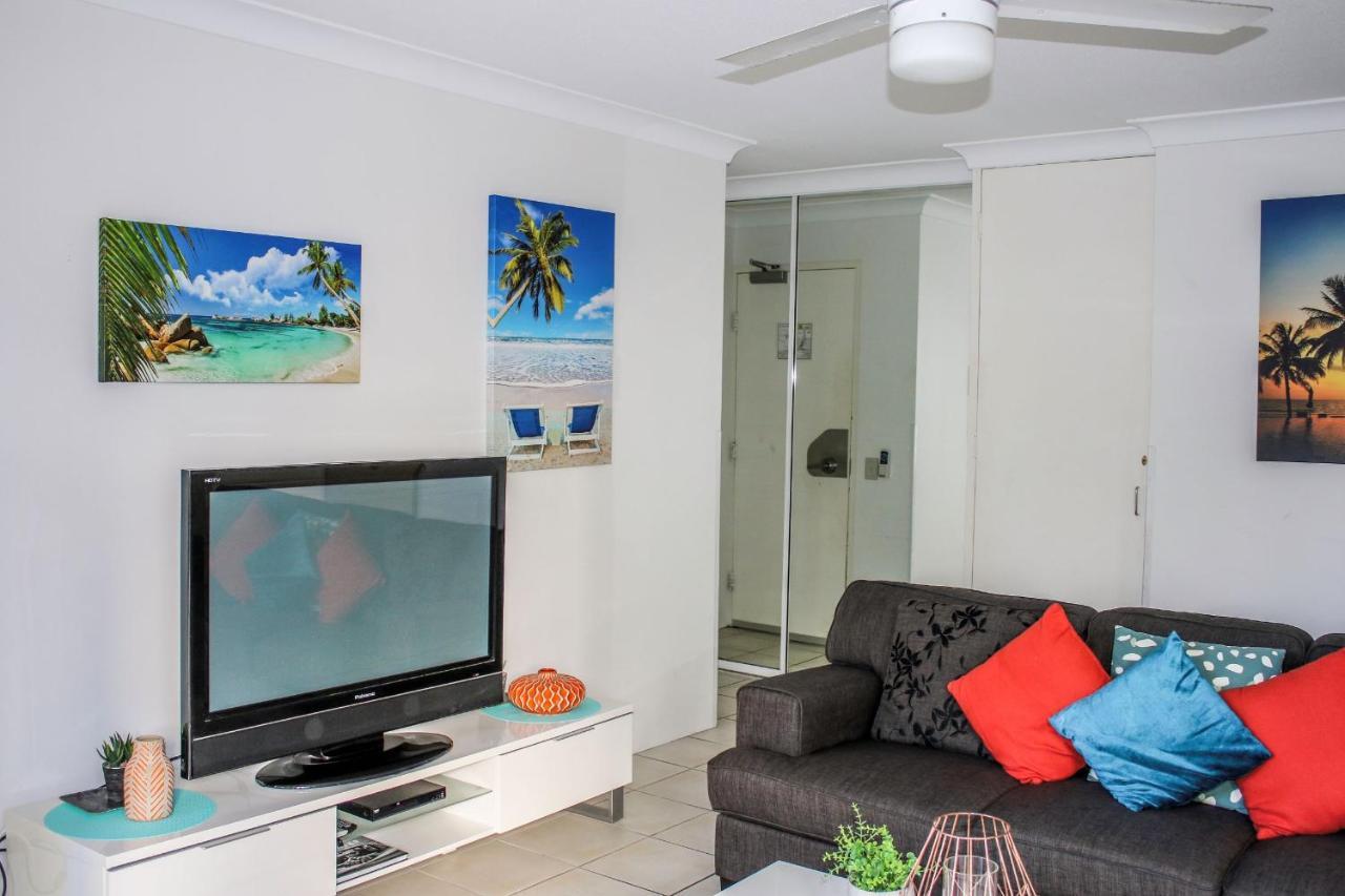 Surfers Beach Holiday Apartments Гоулд Коуст Екстериор снимка